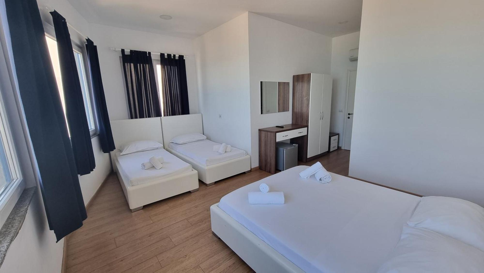 Blue Amr Hotel Shkallnur Exterior foto