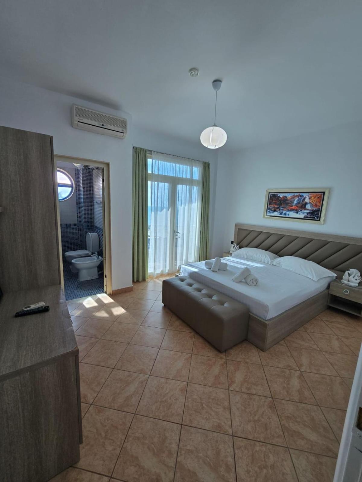 Blue Amr Hotel Shkallnur Exterior foto